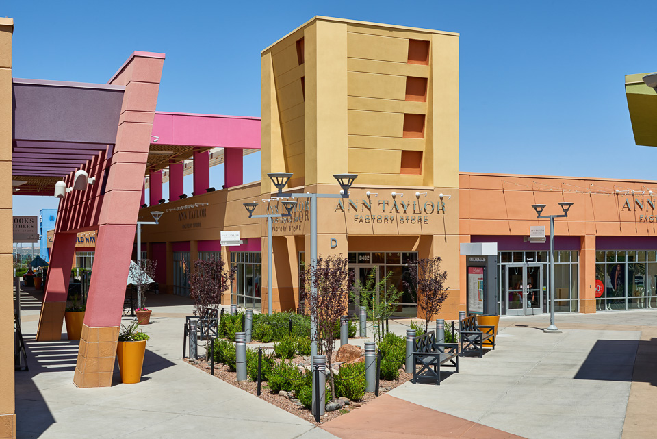 Architecture photography of The Outlet Shoppes at El Paso