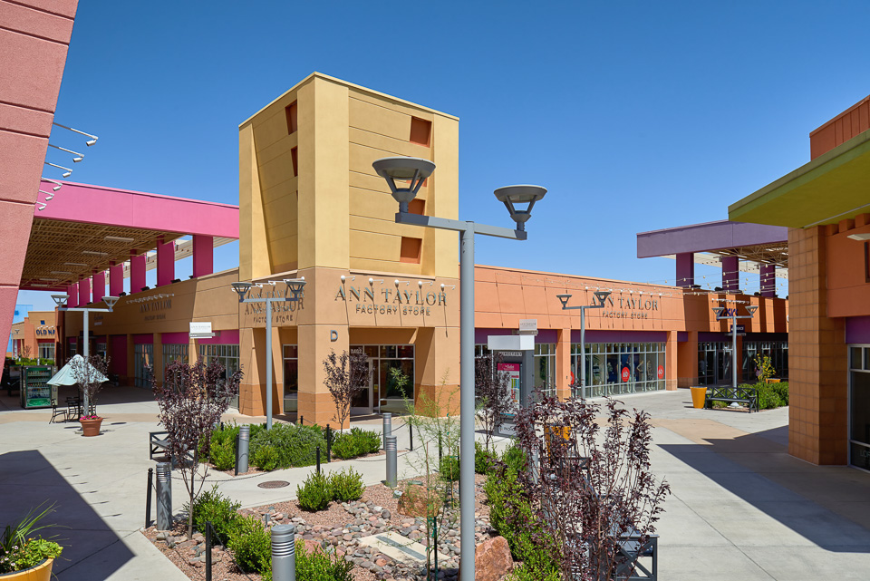 Architecture photography of The Outlet Shoppes at El Paso