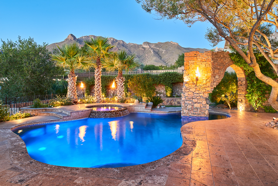Backyard Paradise The City Spaces Magazine El Paso Professional
