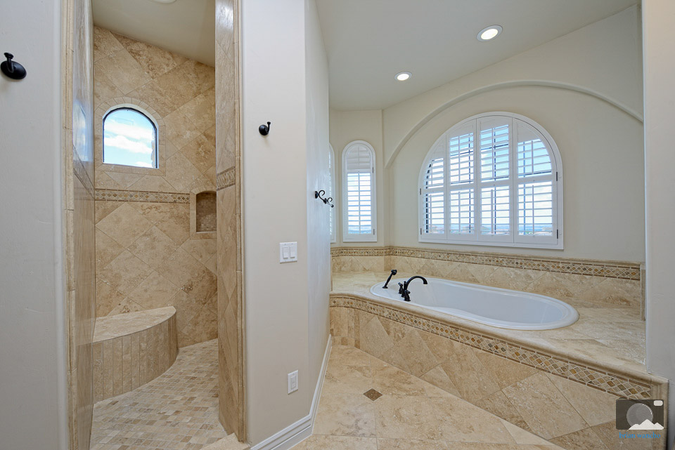 Bathroom in High End Home in El Paso