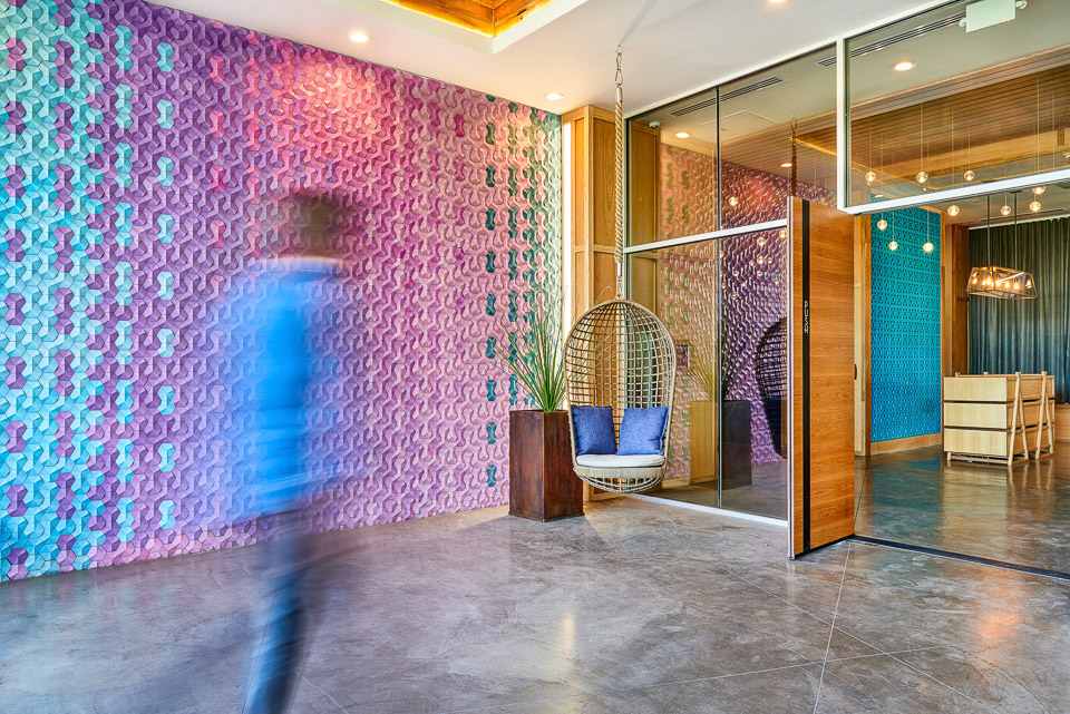 The entrance to the Hotel Indigo